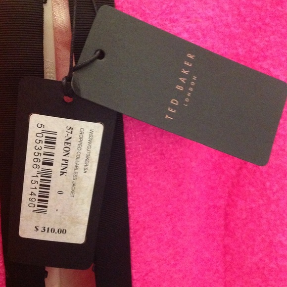 Ted Baker Kerisa Cropped Jacket in Hot Pink!! - Picture 4 of 8